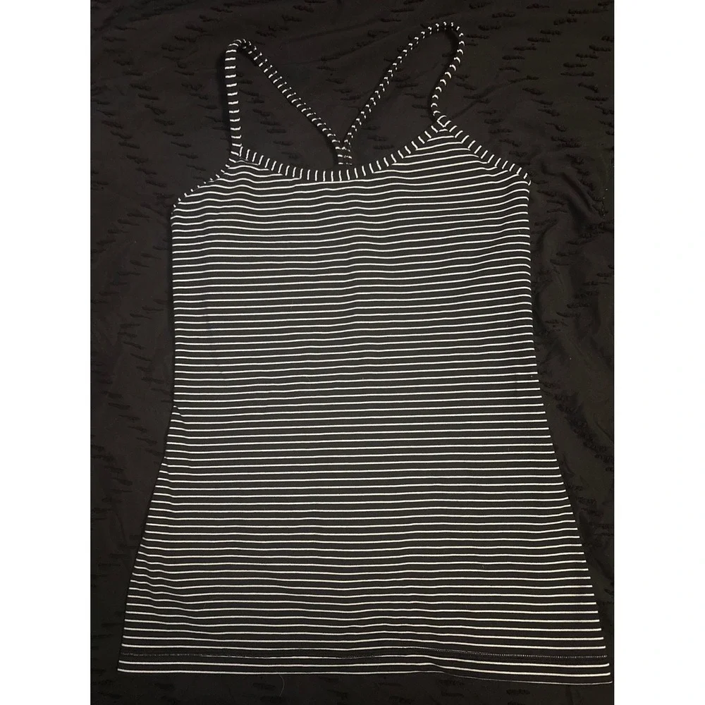 Lululemon Black & White‎ Parallel Stripe Power Y Tank, Size 6